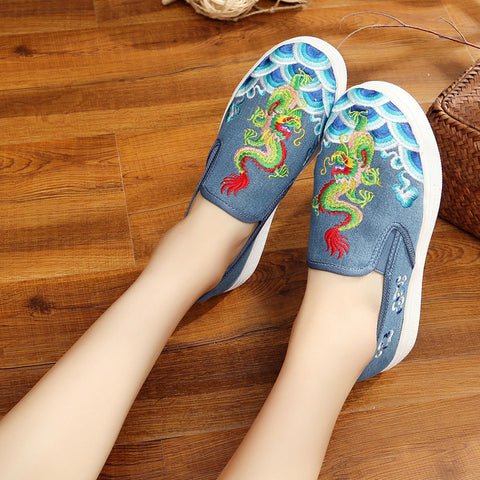 Dragon And Wave Embroidery Shoes