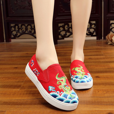 Dragon And Wave Embroidery Shoes