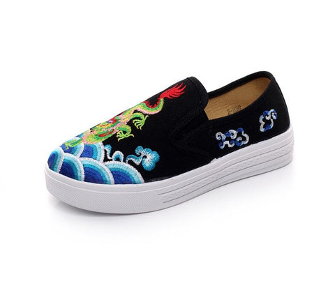 Dragon And Wave Embroidery Shoes