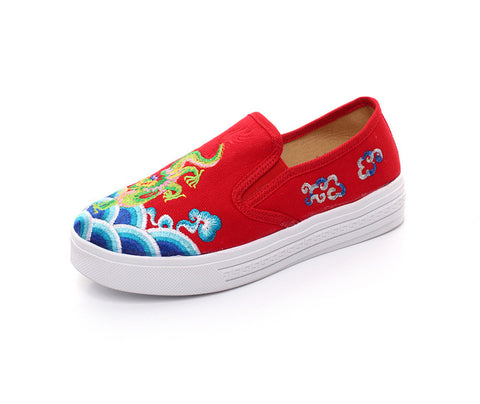 Dragon And Wave Embroidery Shoes